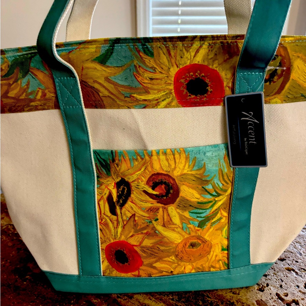Raincaper Tote NWT